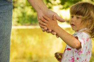 How does a judge determine who gets custody how does a judge determine who gets custody How does a judge determine who gets custody how does a judge decide child1 300x200